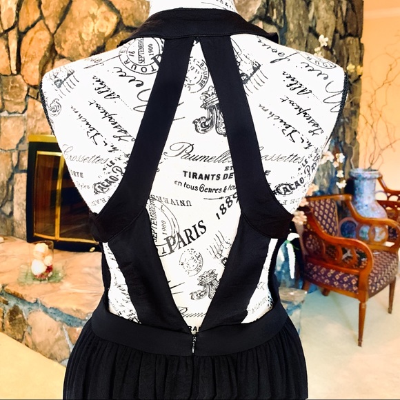 ❌SOLD❌ BCBG Black Cutout Dress Size 8 NWOT - Picture 6 of 8